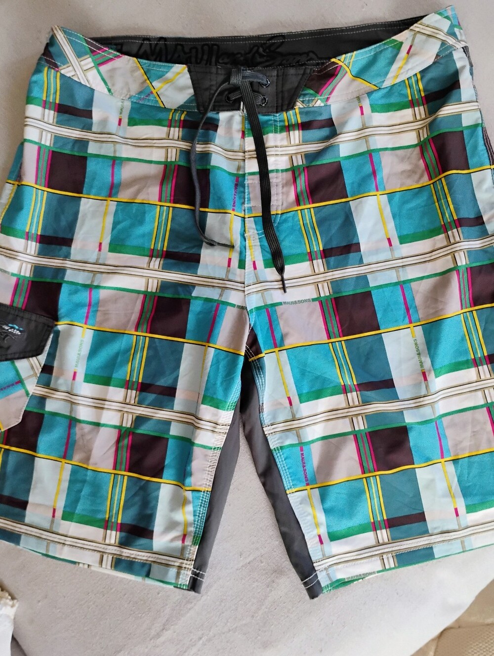 NEW...Maui and Sons Men's Teal, Aqua and Yellow Plaid Swim Trunks.Stretches For